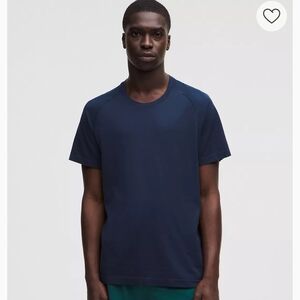 Lululemon Men's Metal Vent Tech Short Sleeve Shirt Club Blue Size XL